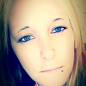 Meet your Posher, Kara